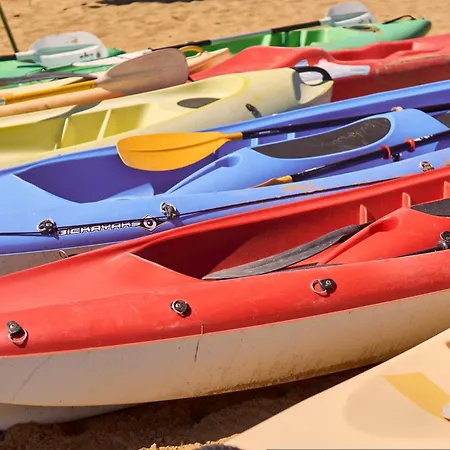 Апартаменти Modern Beachside Flat-beahost *