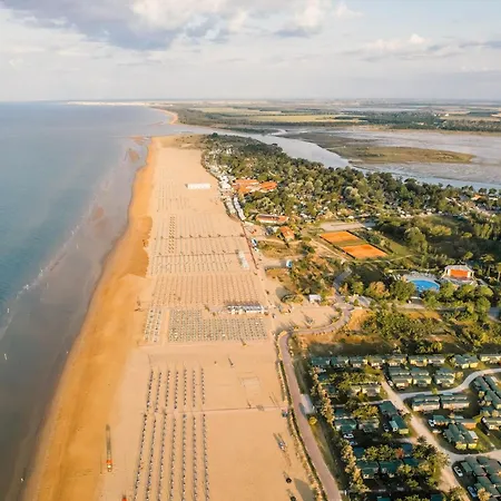 Modern Beachside Flat - Beahost Appartement Bibione