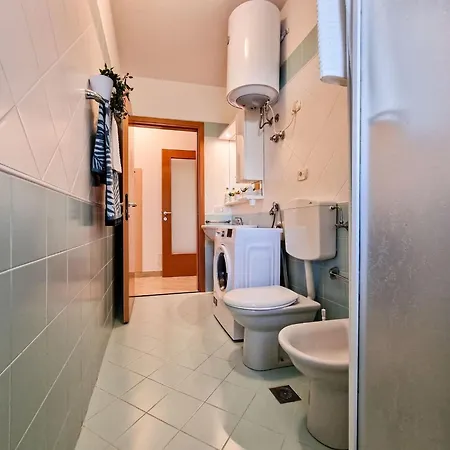 Modern Beachside Flat-beahost * Бібіоне