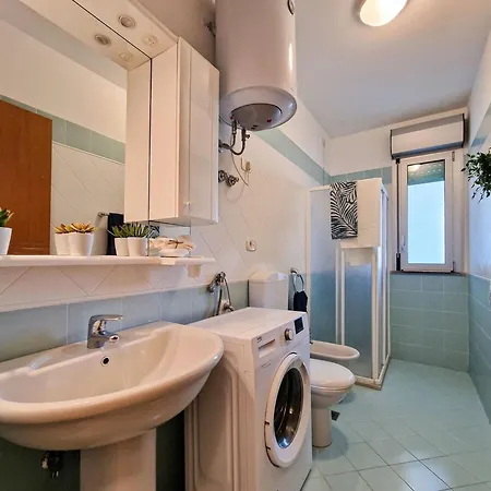 Апартаменти Modern Beachside Flat-beahost Бібіоне