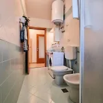 Modern Beachside Flat-beahost * Bibione