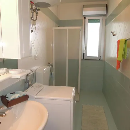 아파트 Modern Beachside Flat-beahost *