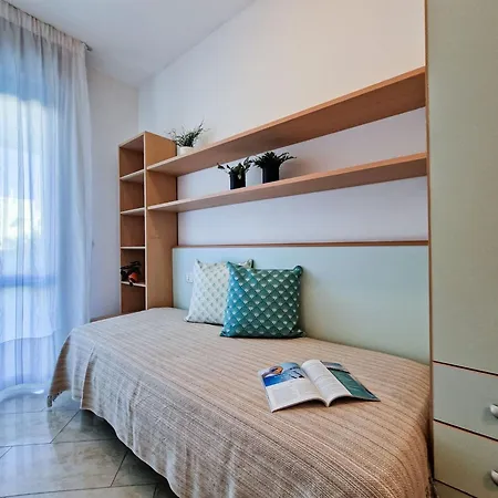 Modern Beachside Flat-beahost Bibione