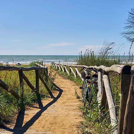 Modern Beachside Flat - Beahost * Bibione