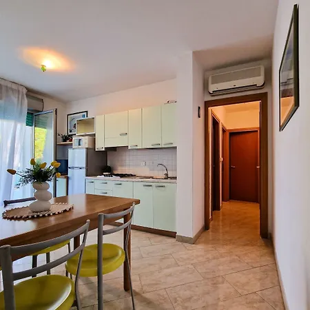 Modern Beachside Flat - Beahost Bibione